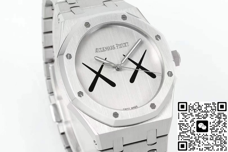Aps Audemars Piguet 15500 Kaws Collaboration — Replica - photo 3