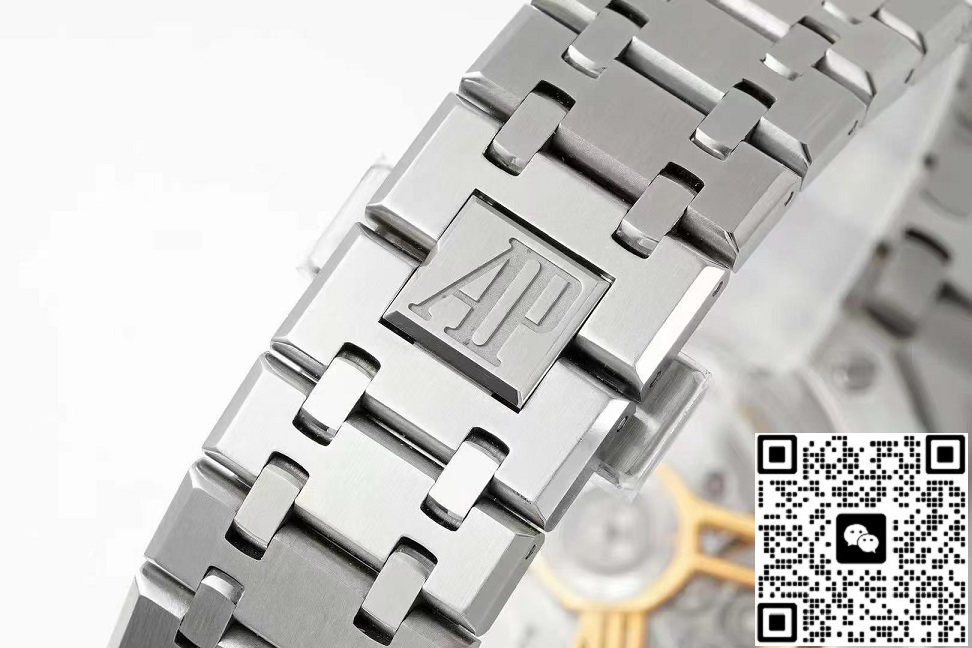 Aps Audemars Piguet 15500 Kaws Collaboration — Replica - photo 8