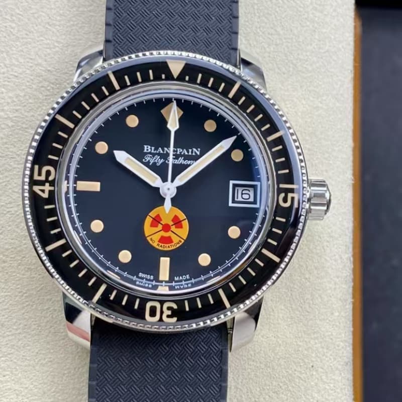 Tw Blancpain Fifty Fathoms 5008D 1130 B64A Black Dial — Replica - photo 1